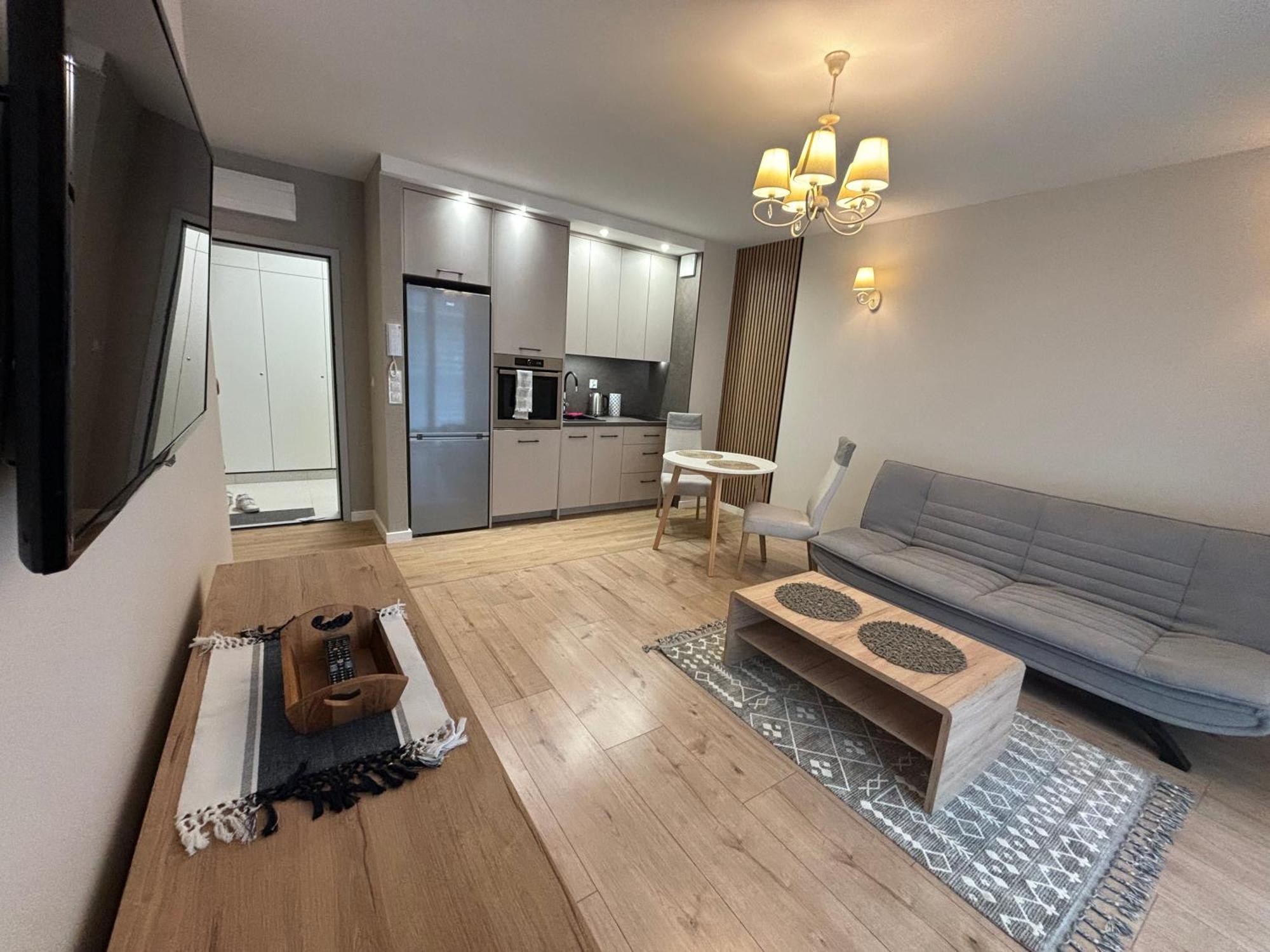 Apartamenty W Centrum Bialegostoku Z Parkingiem W Garazu Podziemnym Białystok Exterior foto
