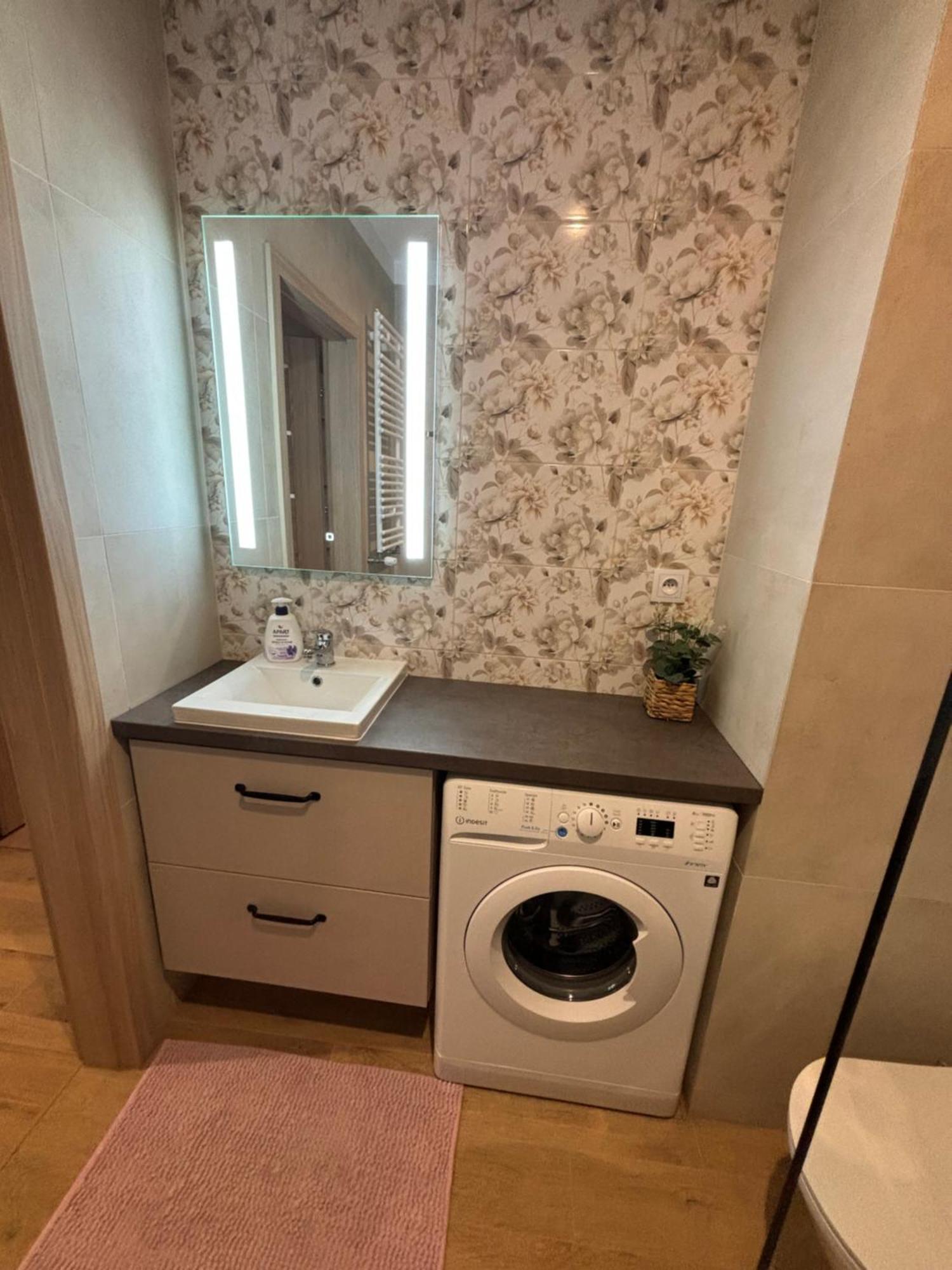 Apartamenty W Centrum Bialegostoku Z Parkingiem W Garazu Podziemnym Białystok Exterior foto